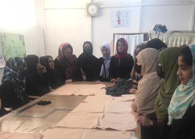 Mädchenschule in Dogh Abad wieder eröffnet