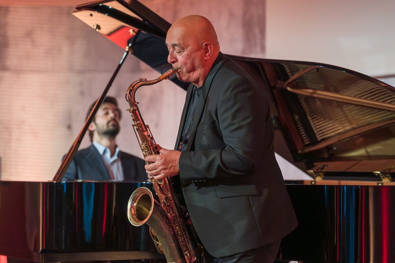 Farid Ziayee am Flügel und George Pavel am Saxophon; Bildrechte: Stadtsparkasse Düsseldorf/Heike Katthagen